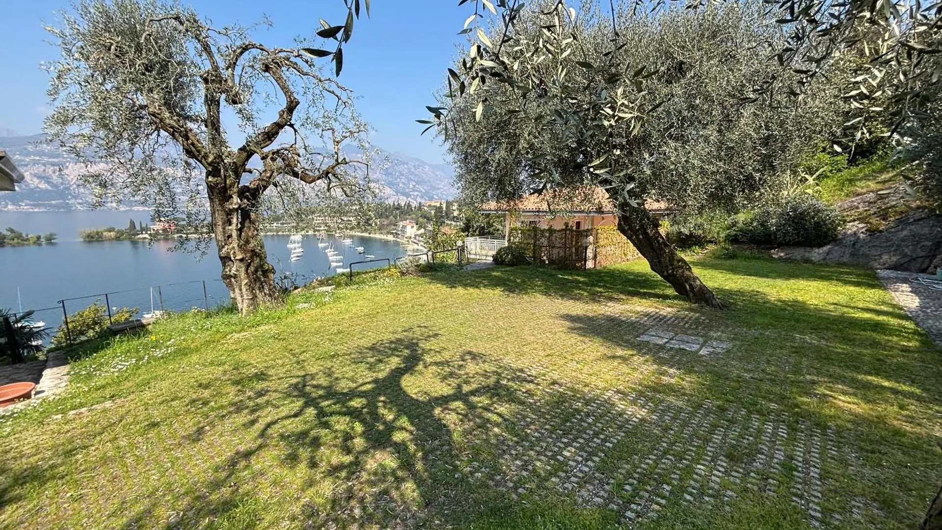 Appartamenti Belvedere Μαλτσεζίνε